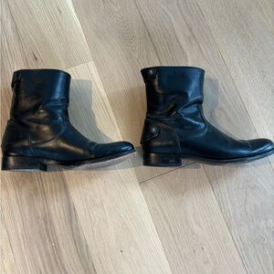 Frye boots Size 7